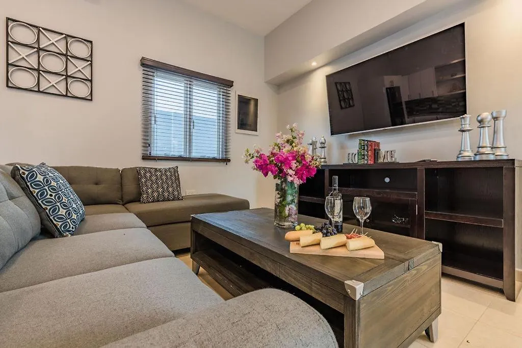 Villa Seroe Janchi Noord Holiday home