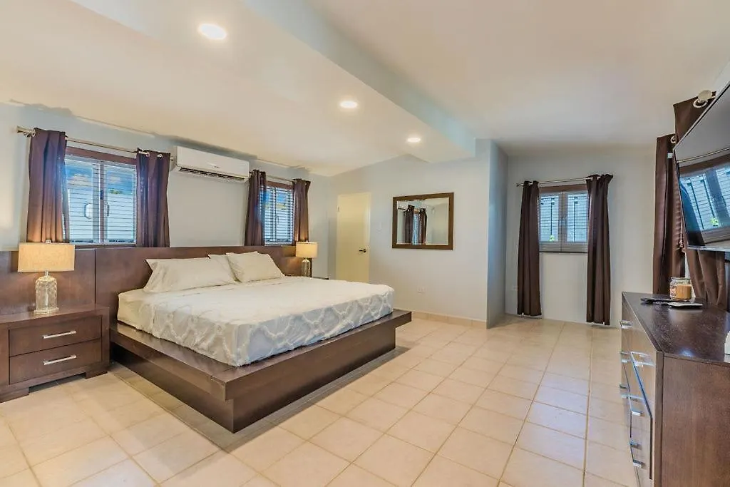 Villa Seroe Janchi Noord Holiday home